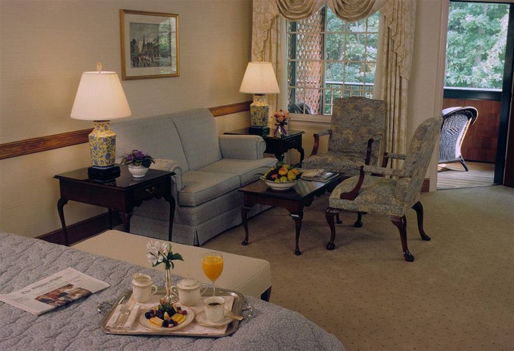 Chateau Merrimack & 4* Tyngsboro